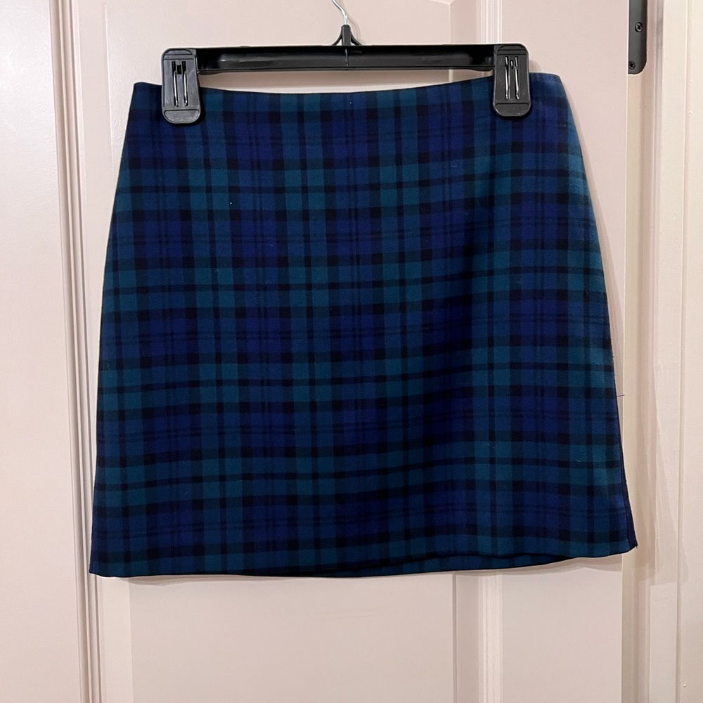 vineyard vines blackwatch plaid skirt